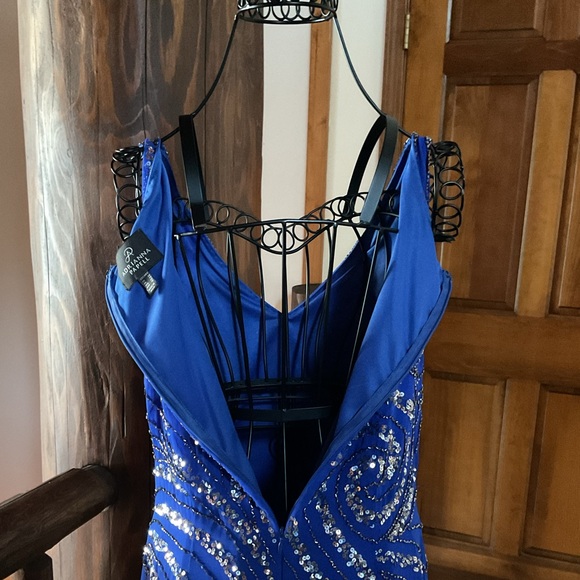 Hailey Logan by Adrianna Papell Beaded Dress, 6 - Picture 8 of 8